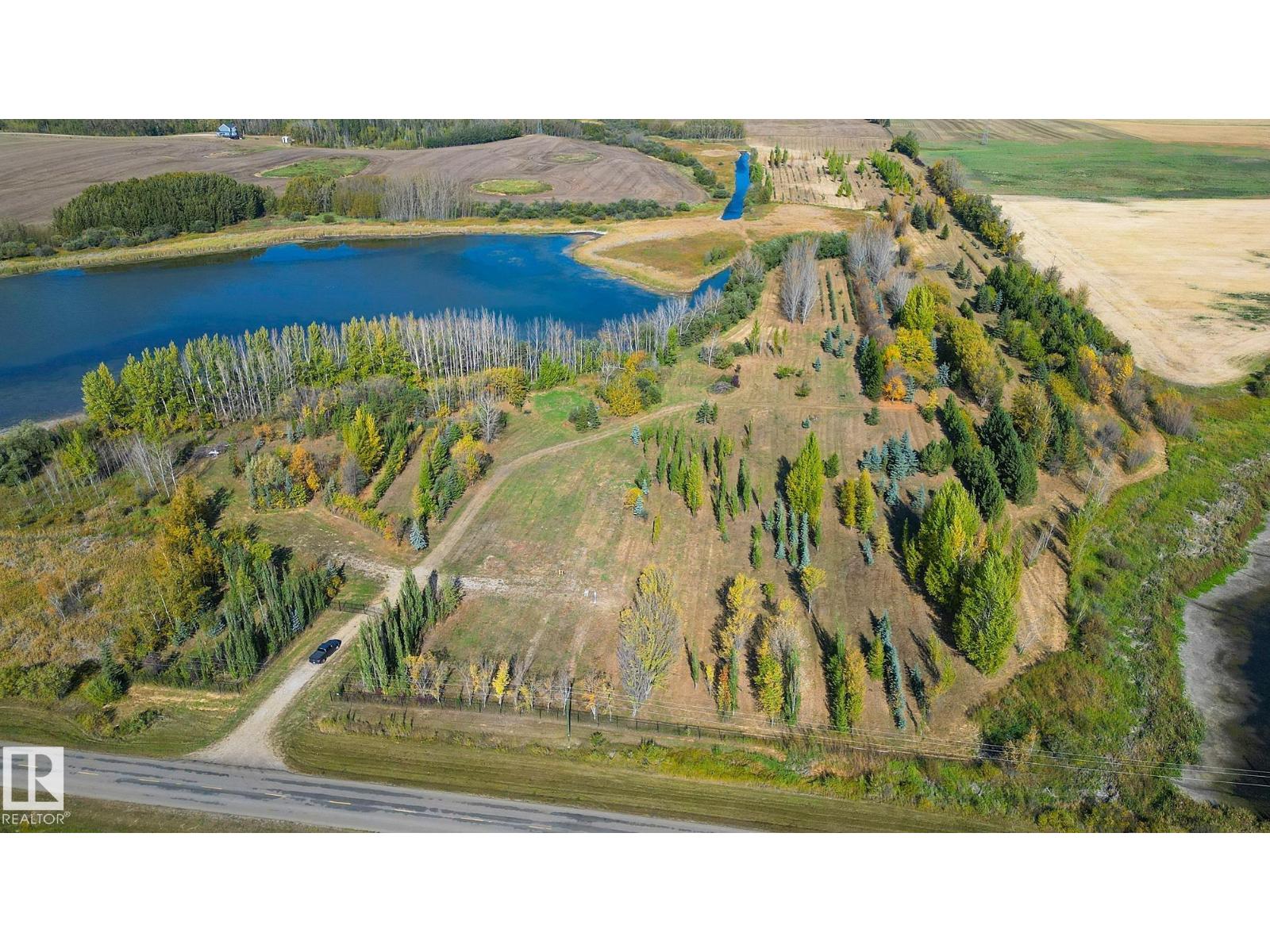 1020 HIGHWAY 16, Rural Parkland County