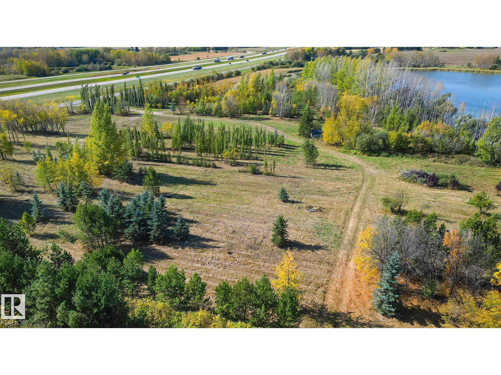 1020 HIGHWAY 16, Rural Parkland County