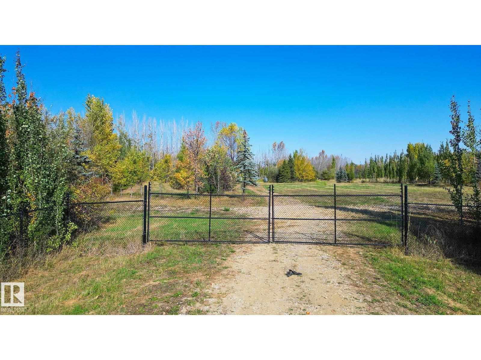 1020 HIGHWAY 16, Rural Parkland County