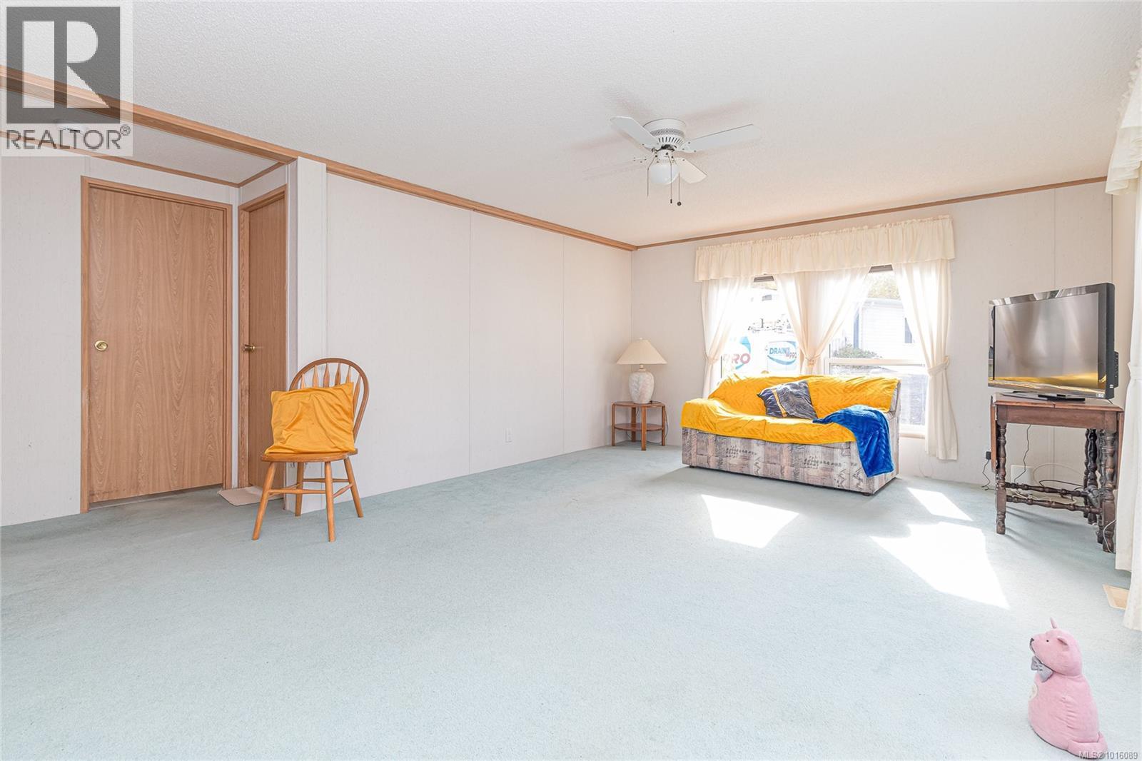  2574 Heron Way, Central Saanich