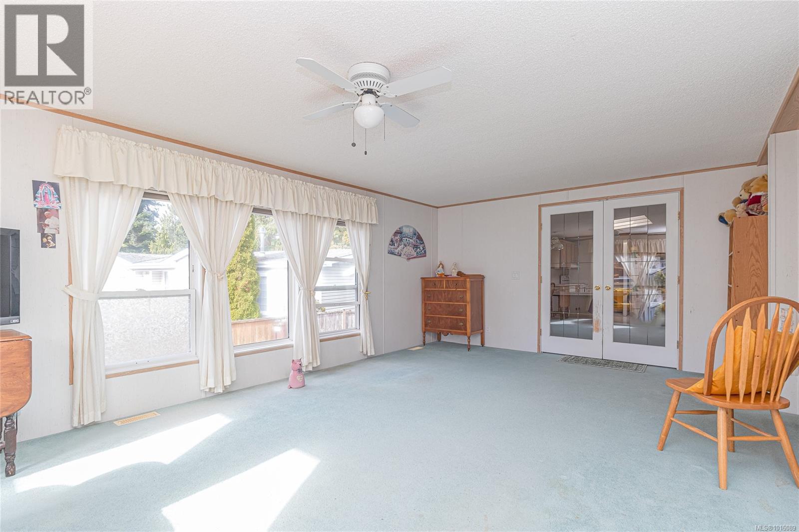  2574 Heron Way, Central Saanich