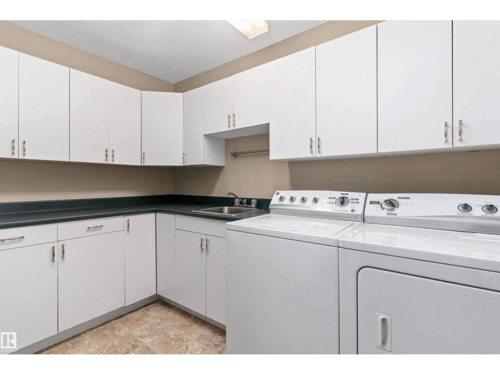 #203 10610 76 ST NW, Edmonton