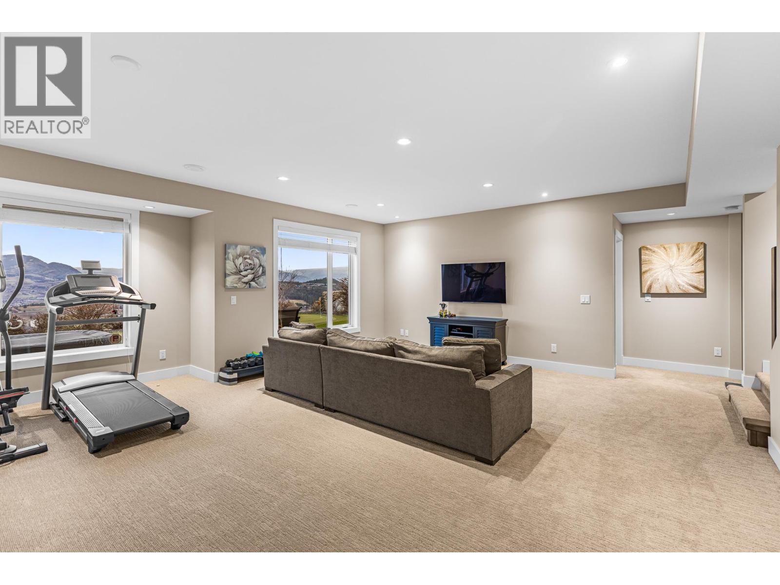  191 Upper Canyon Drive North, Kelowna