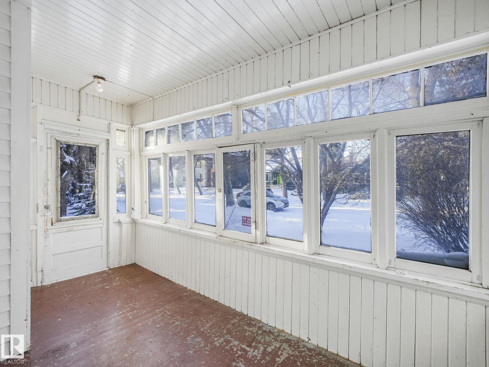 10975 123 ST NW, Edmonton