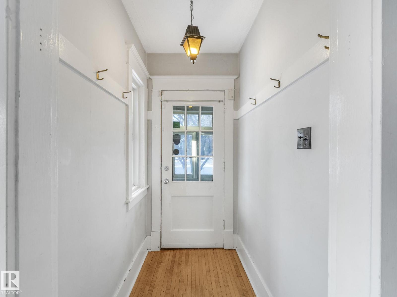 10975 123 ST NW, Edmonton