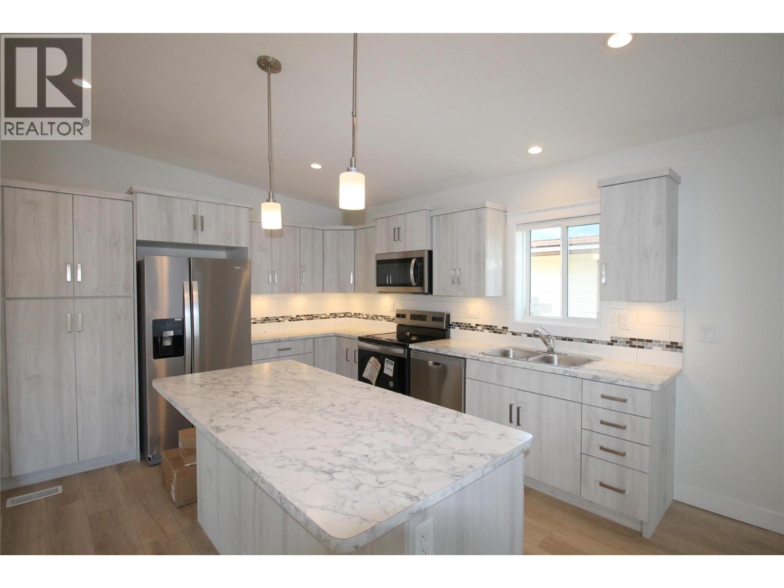 3105 South Main Street Unit# 213, Penticton