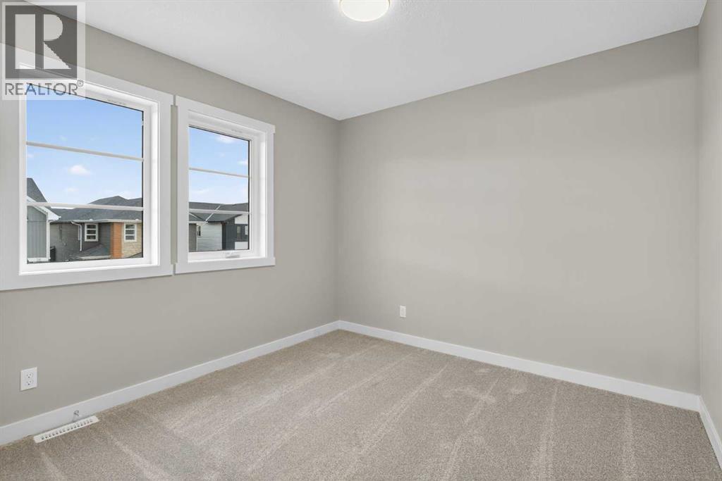 37 Southborough Lane, Cochrane