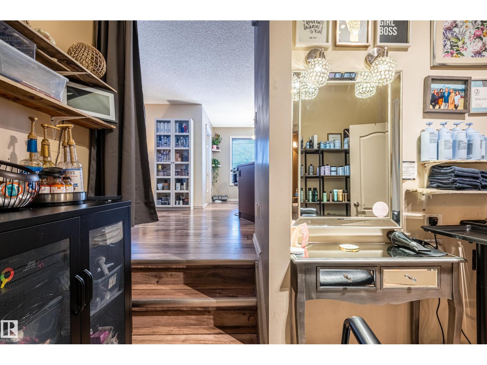 161 Hayward CR NW, Edmonton