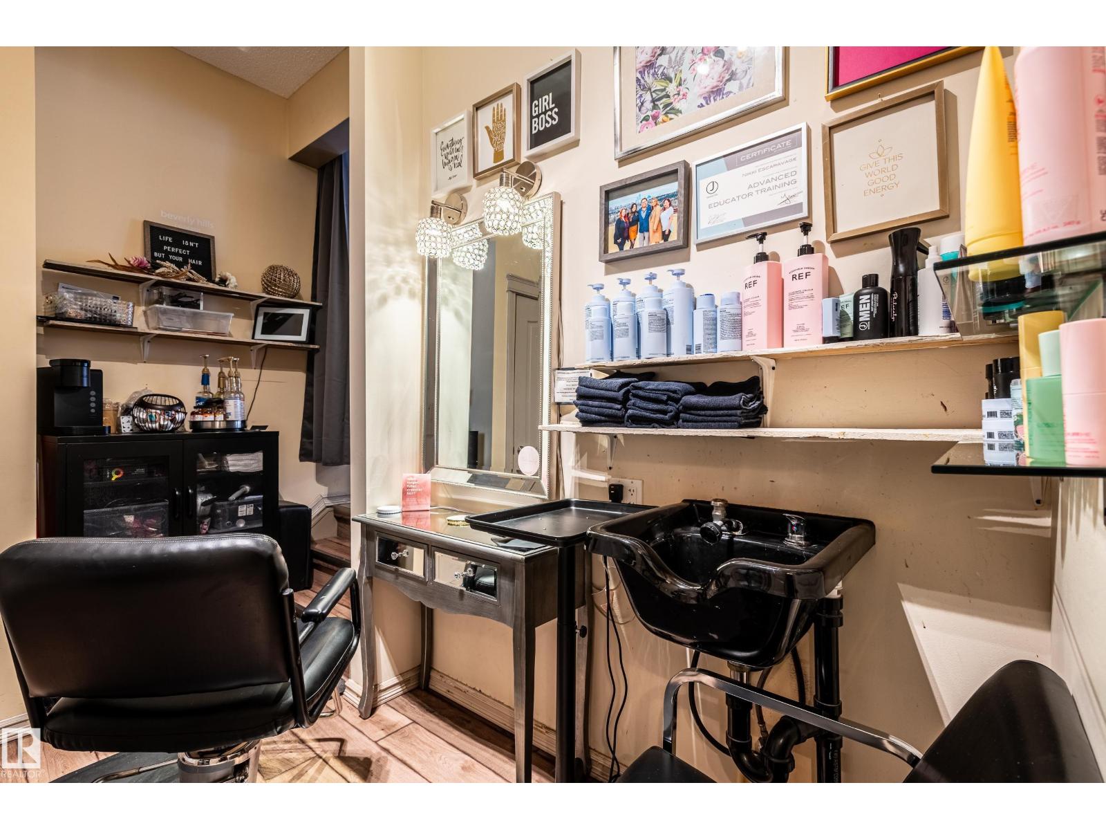 161 Hayward CR NW, Edmonton