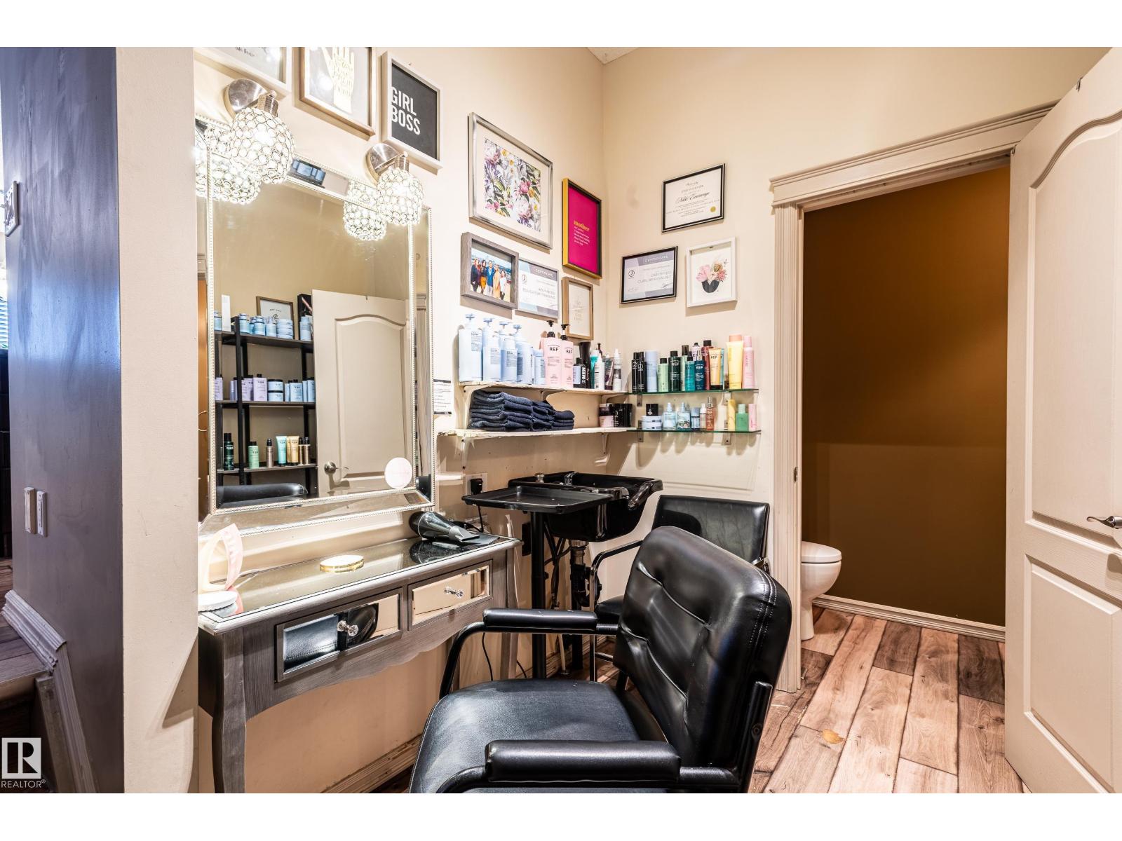 161 Hayward CR NW, Edmonton