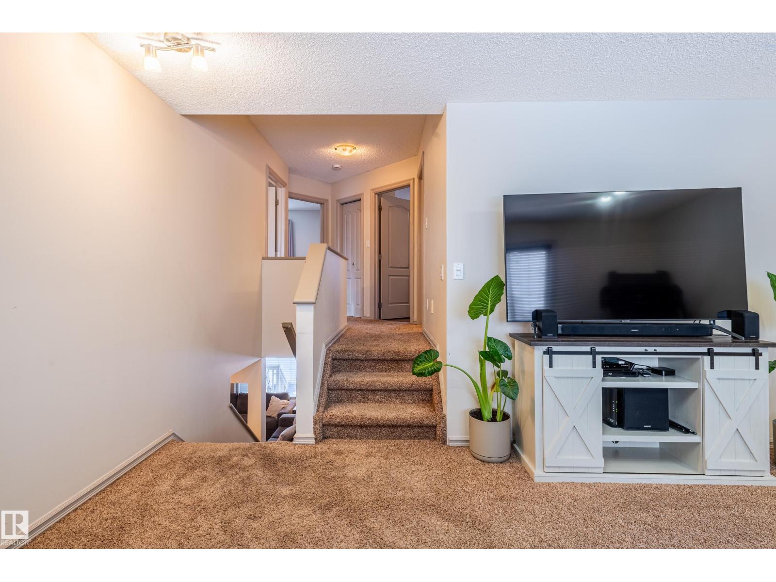 161 Hayward CR NW, Edmonton