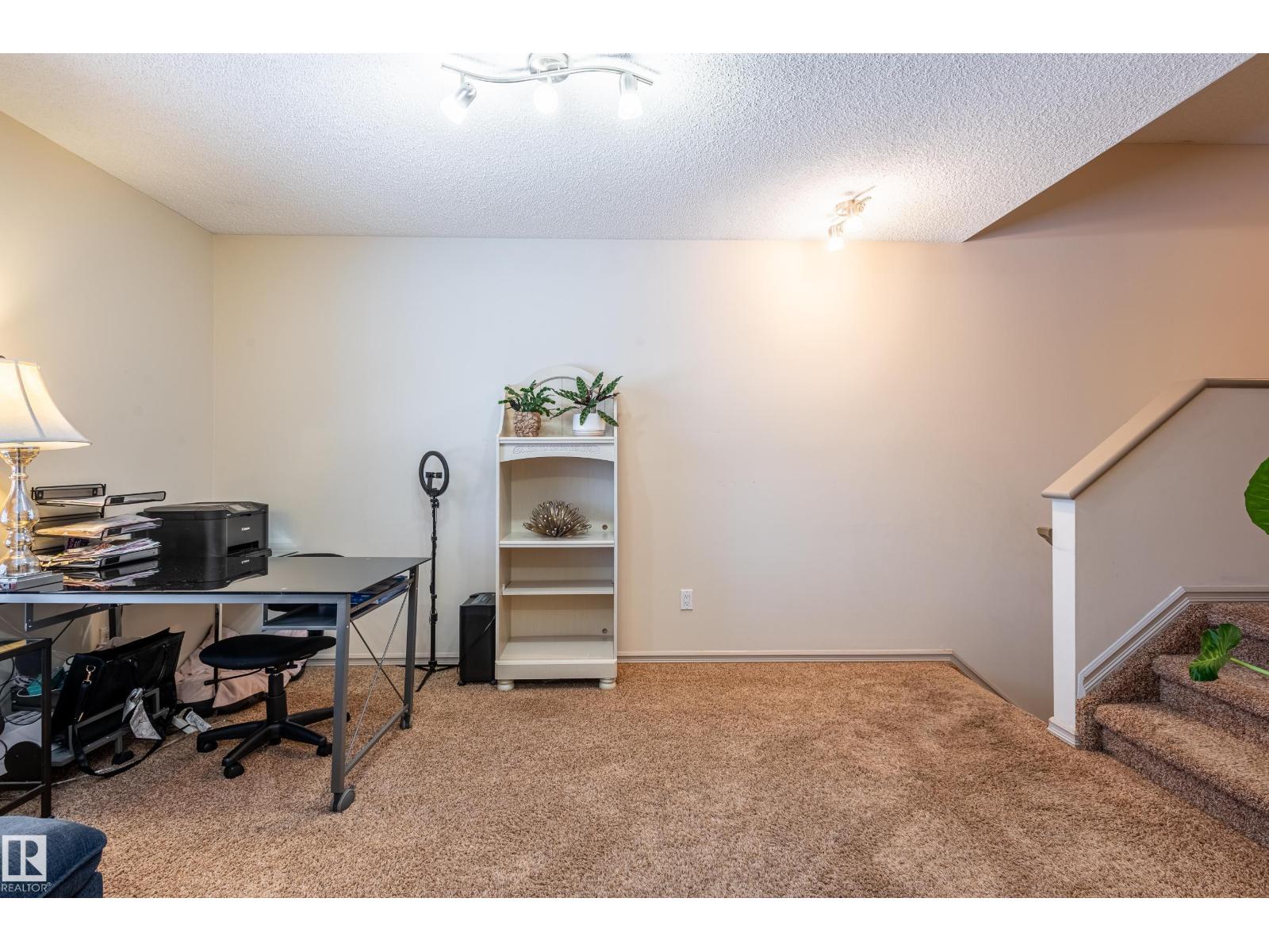 161 Hayward CR NW, Edmonton