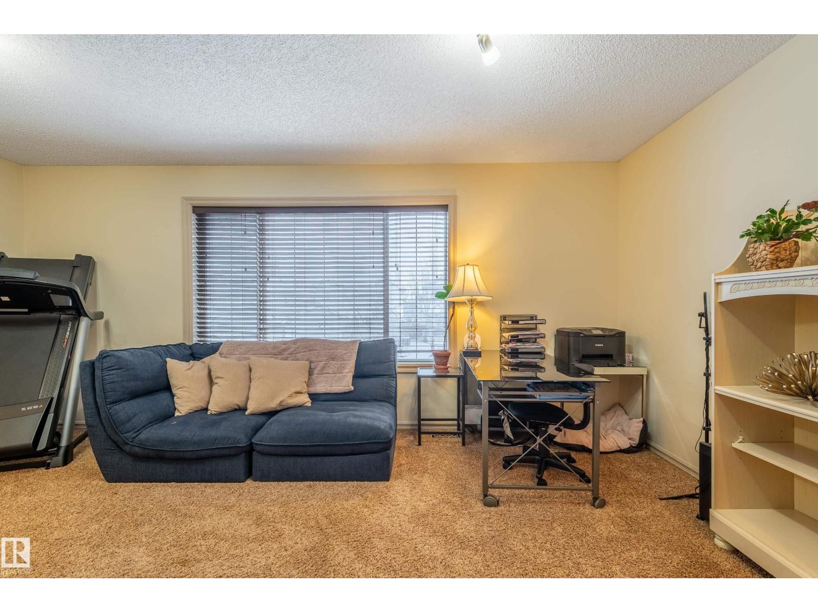 161 Hayward CR NW, Edmonton