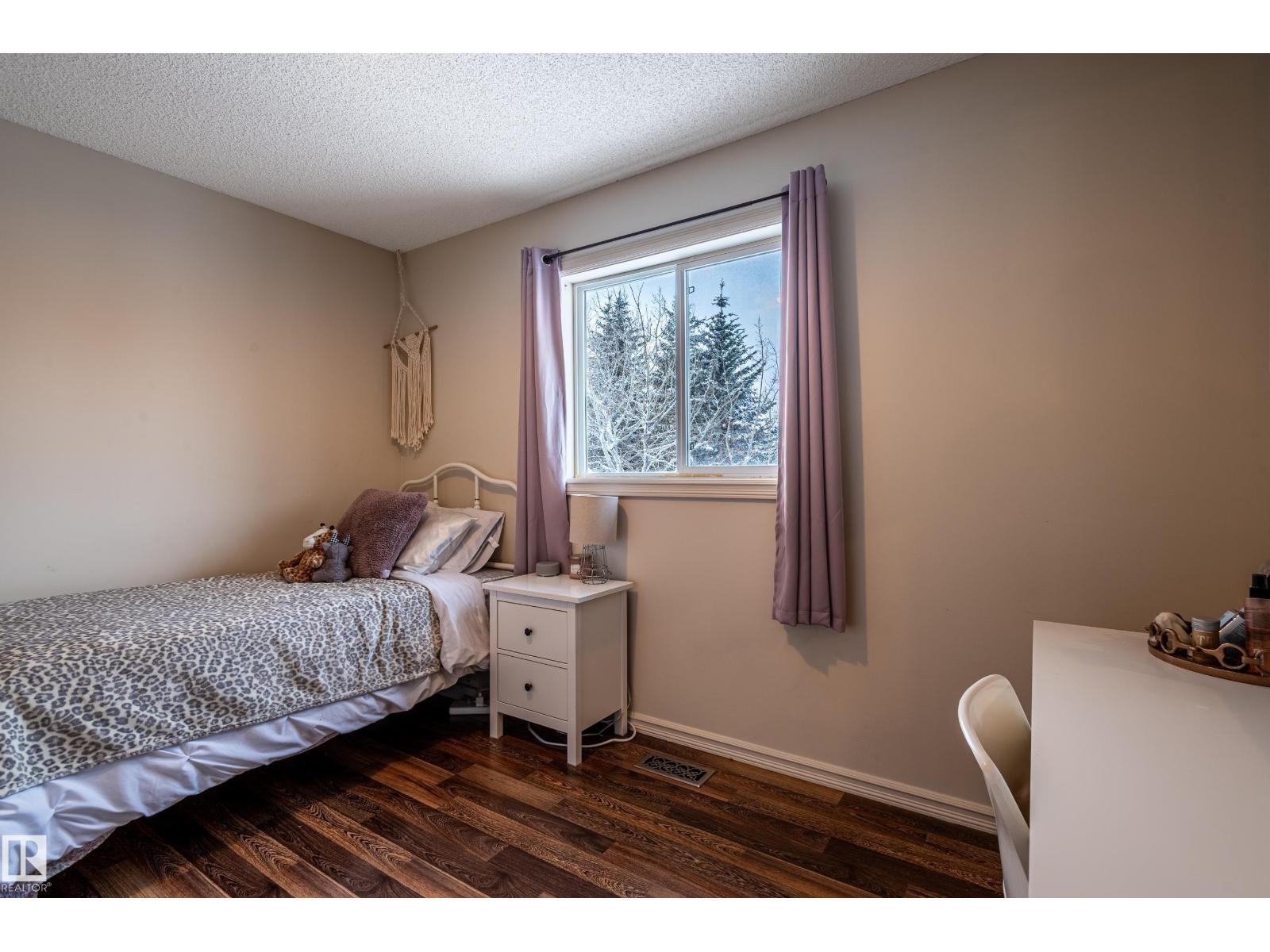 161 Hayward CR NW, Edmonton