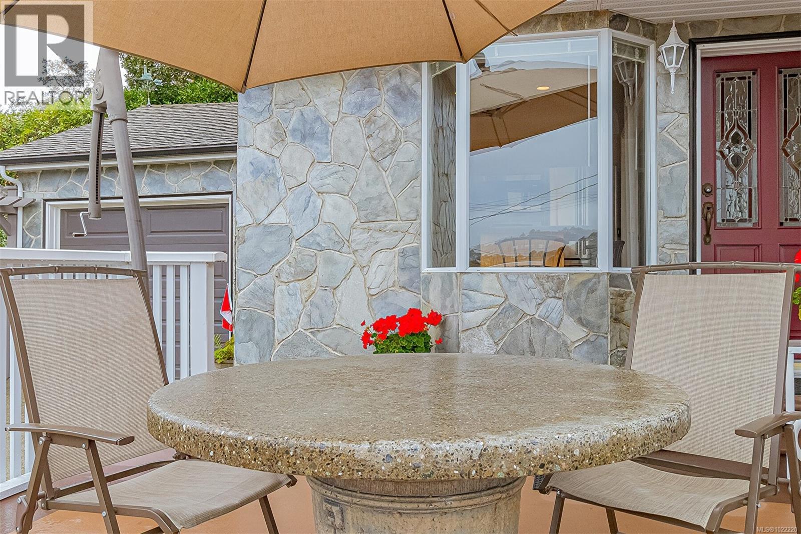  3572 Cedar Hill Road, Saanich