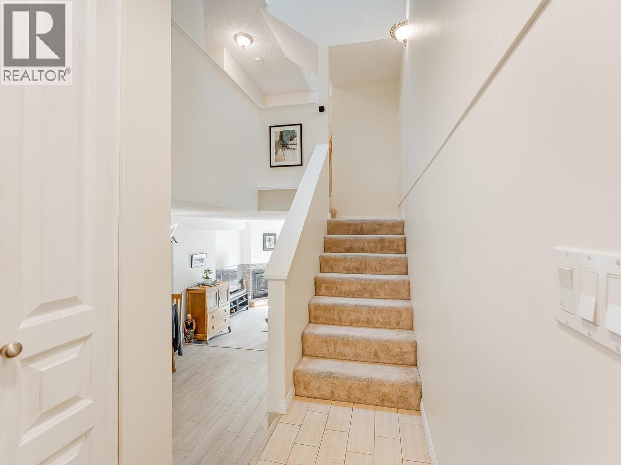 8132 LAVAL PLACE, Vancouver