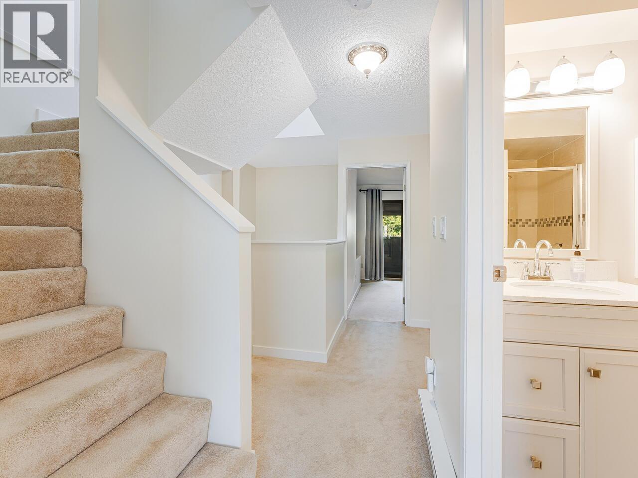 8132 LAVAL PLACE, Vancouver