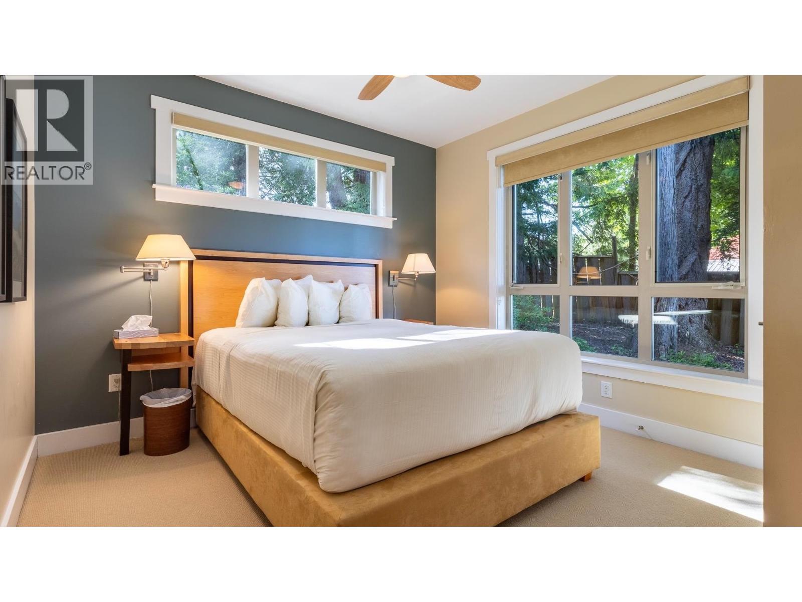 1D 12849 LAGOON ROAD, Madeira Park