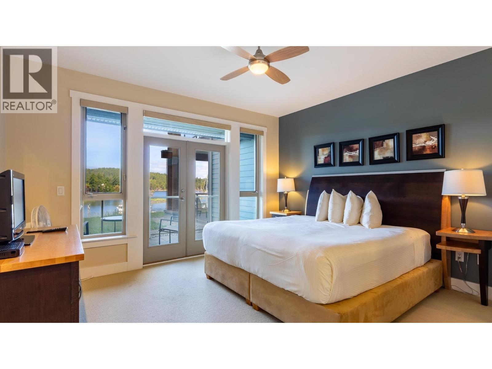 1D 12849 LAGOON ROAD, Madeira Park