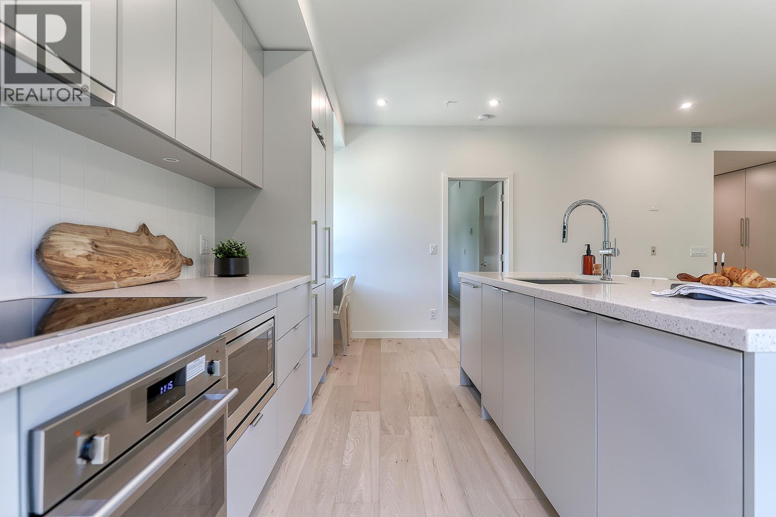 4280 Red Mountain Road Unit# 111, Rossland