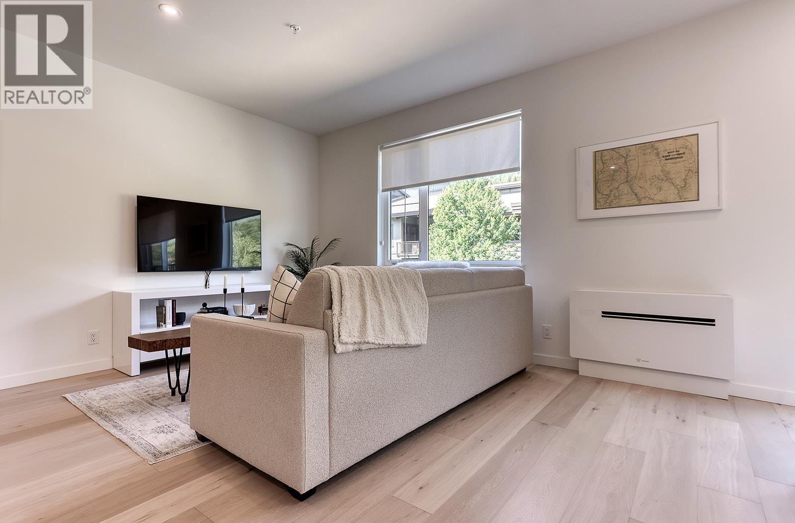 4280 Red Mountain Road Unit# 111, Rossland