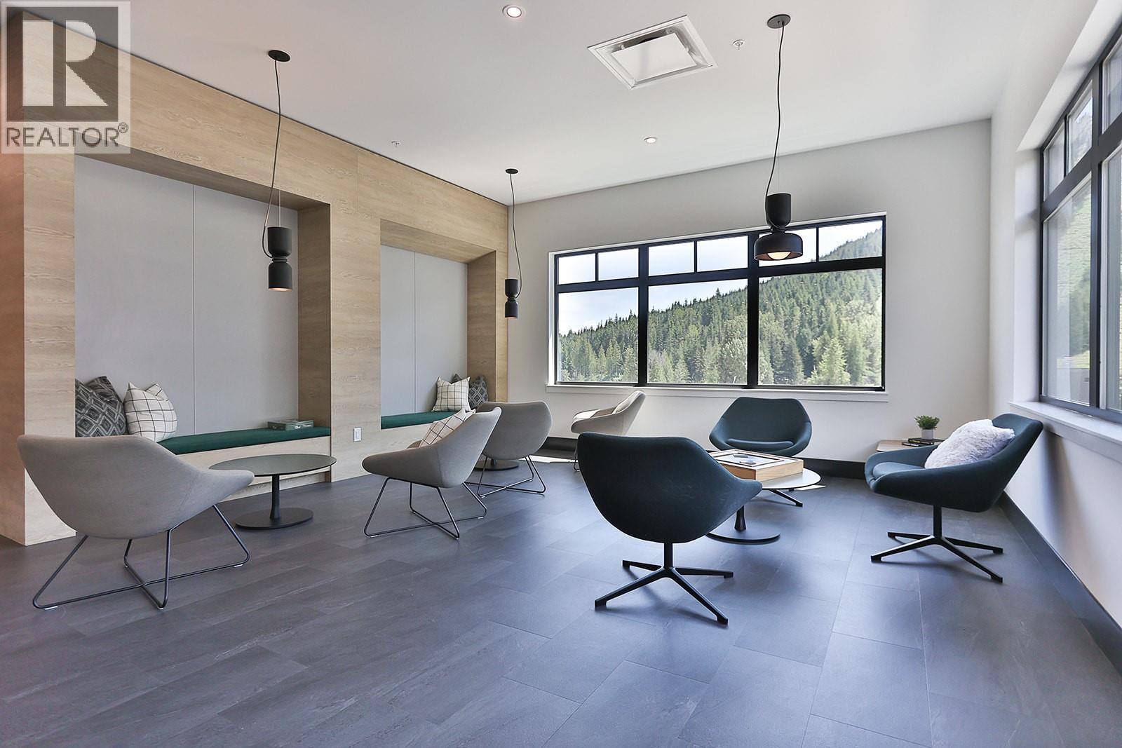 4280 Red Mountain Road Unit# 111, Rossland