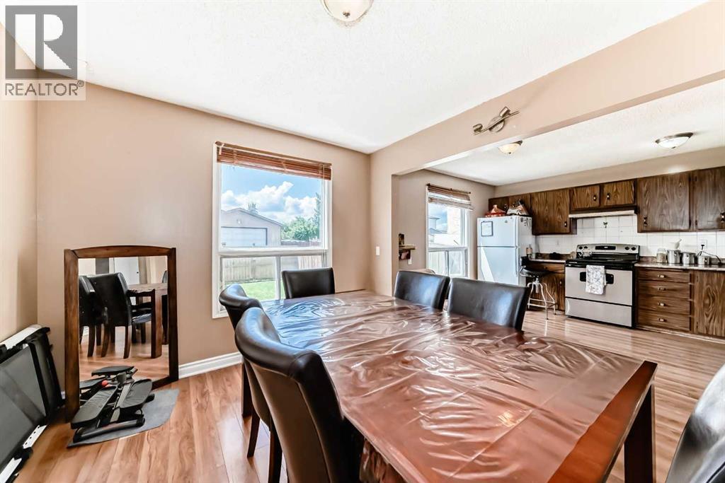 Single Family House for Sale in   Street NE Temple Calgary 