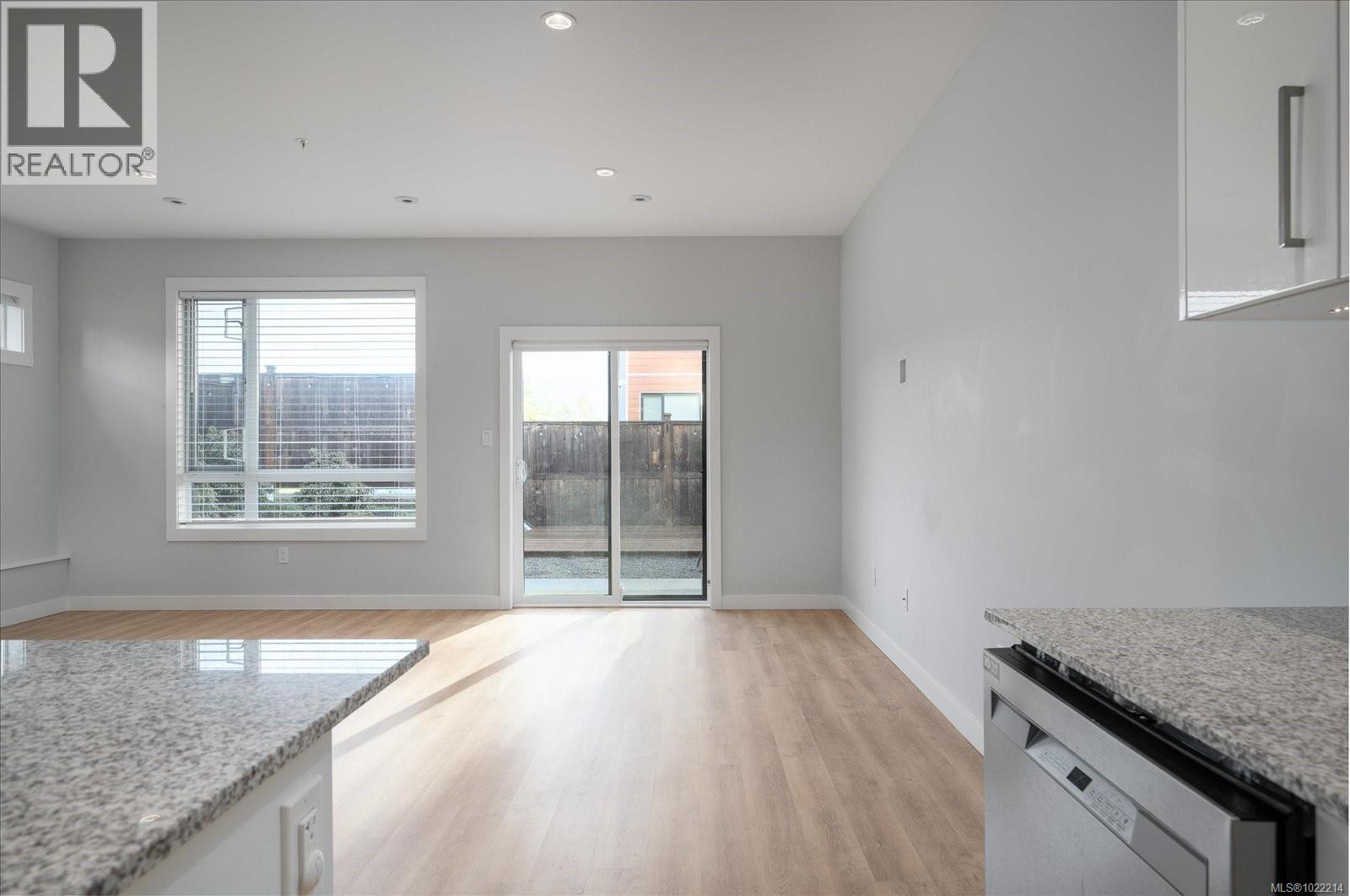 5 119 Moilliet St, Parksville