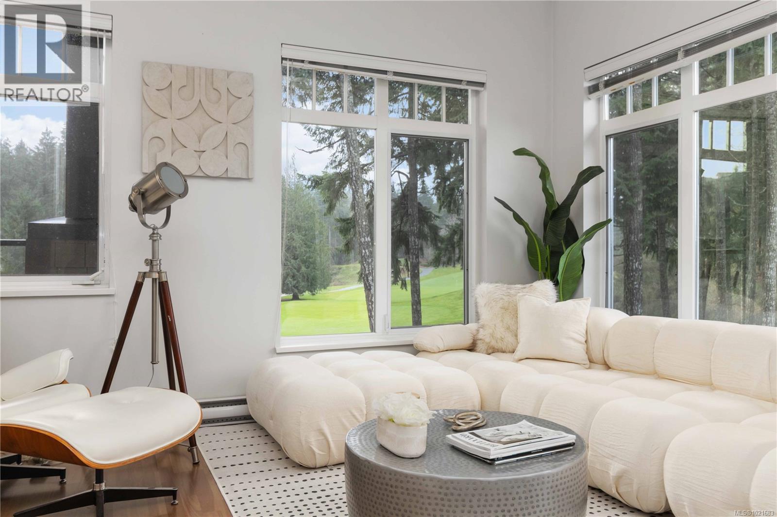 420 1395 Bear Mountain Pkwy, Langford