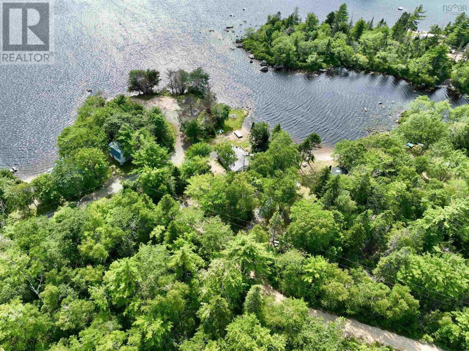 Property 3 of 8 of Charlton Road