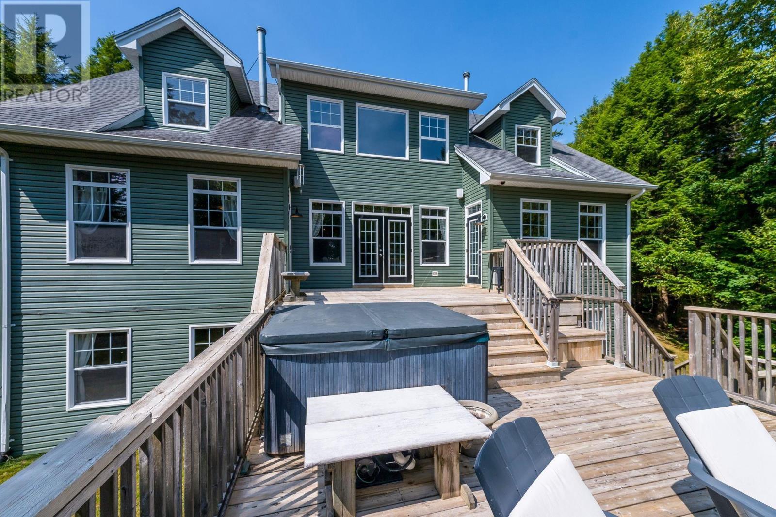 Property 38 of 52 of 510 Gleneagles Drive