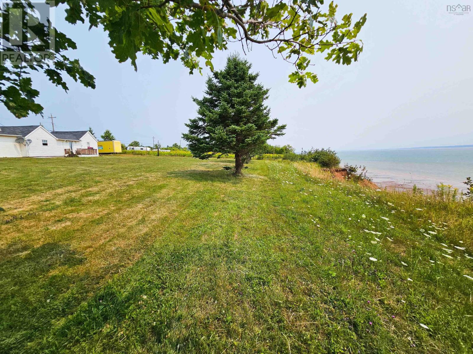 Property 21 of 23 of 4606 Highway 2