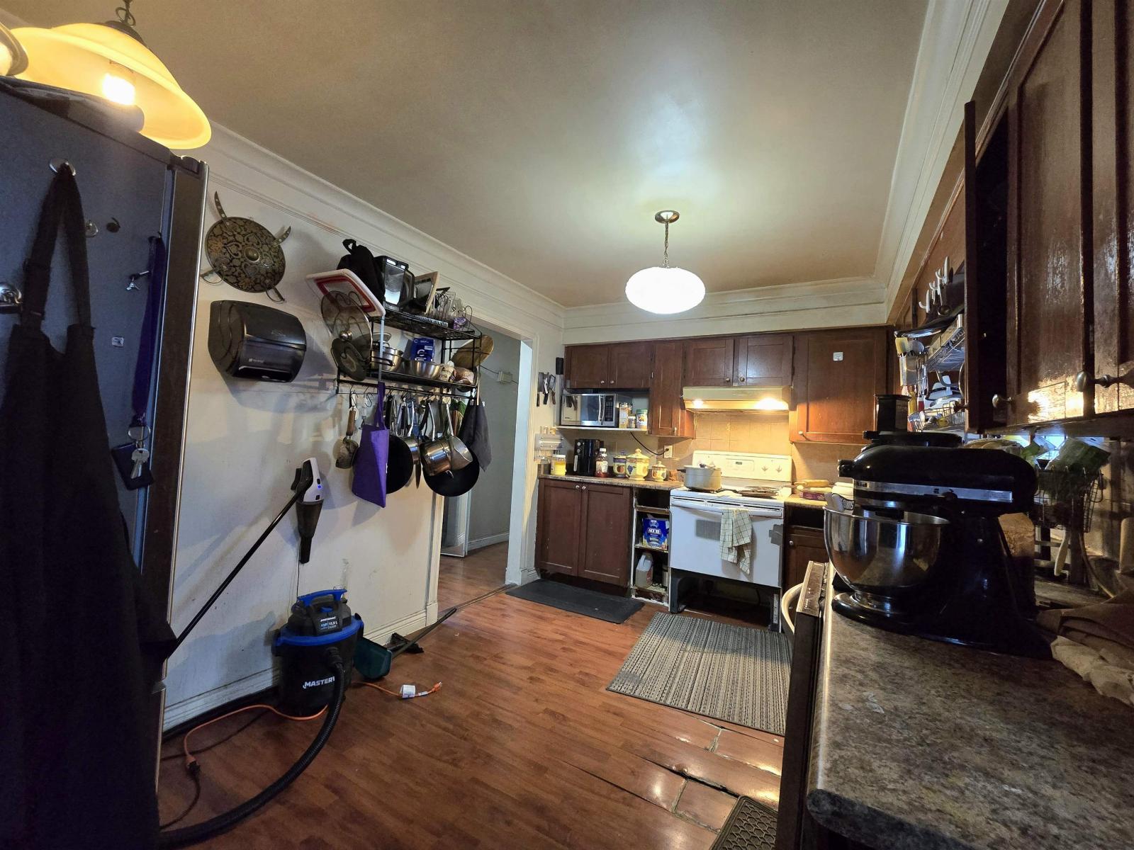 12984 64 Avenue - photo 2