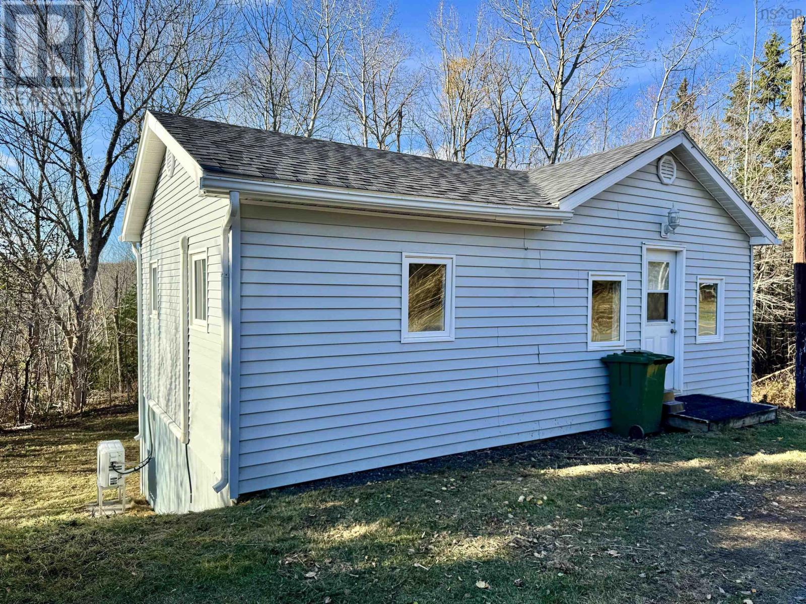 Property 2 of 17 of 3759 East River East Side Road Road