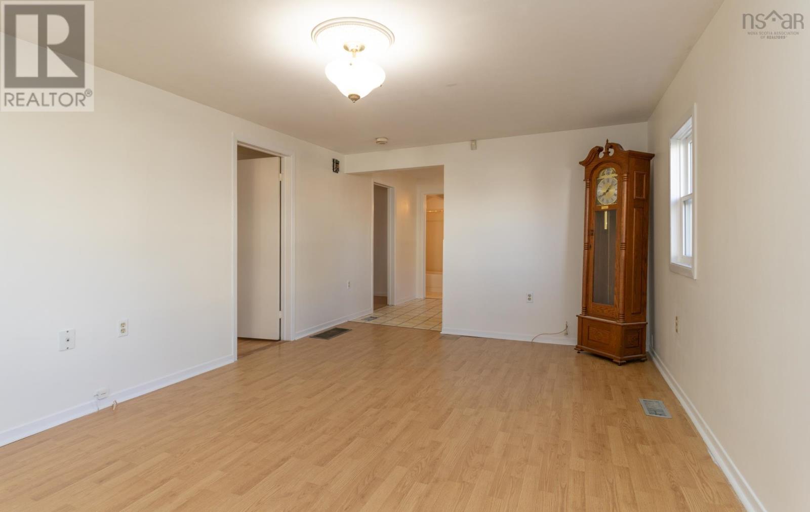 Property 3 of 18 of 3 Baker Street