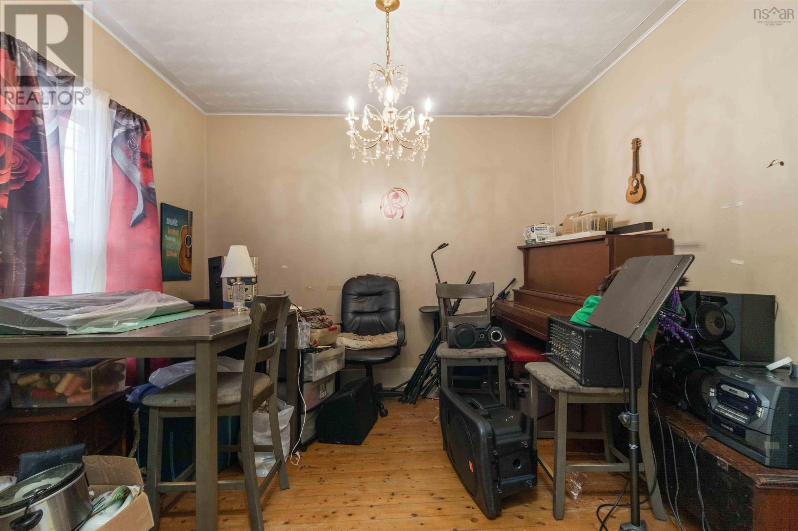 Property 6 of 26 of 9773 Highway 8