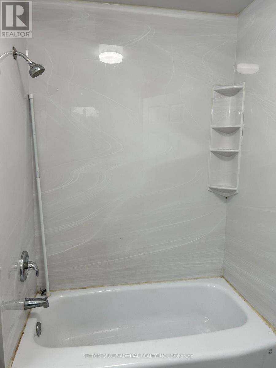 166 Kulpin Unit Main floor photo 4