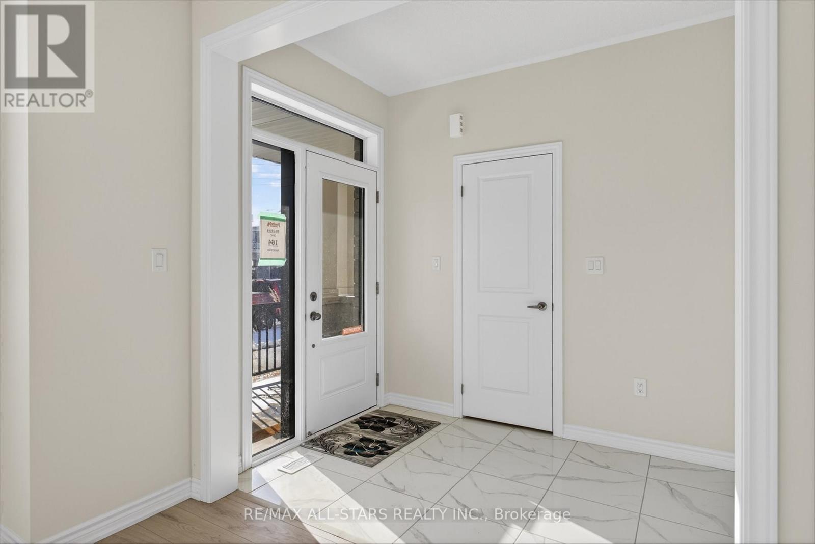 164 ALCORN DRIVE - Photo 2 of 42, Kawartha Lakes (Lindsay), Ontario