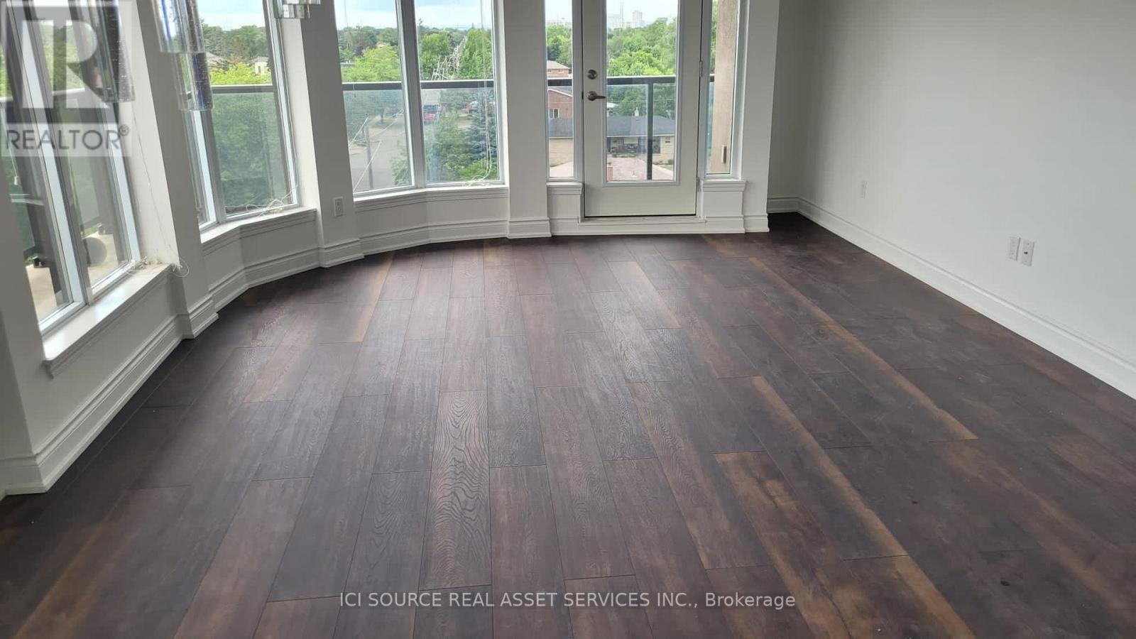 614 - 760 SHEPPARD AVENUE W - Photo 3 of 8, Toronto (Bathurst Manor), Ontario