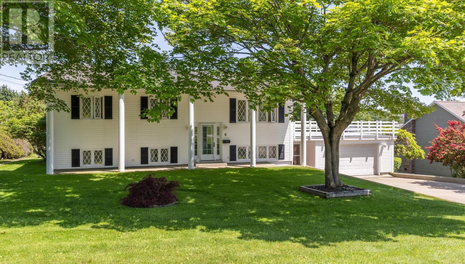 Property 3 of 40 of 4 Harbourview Drive