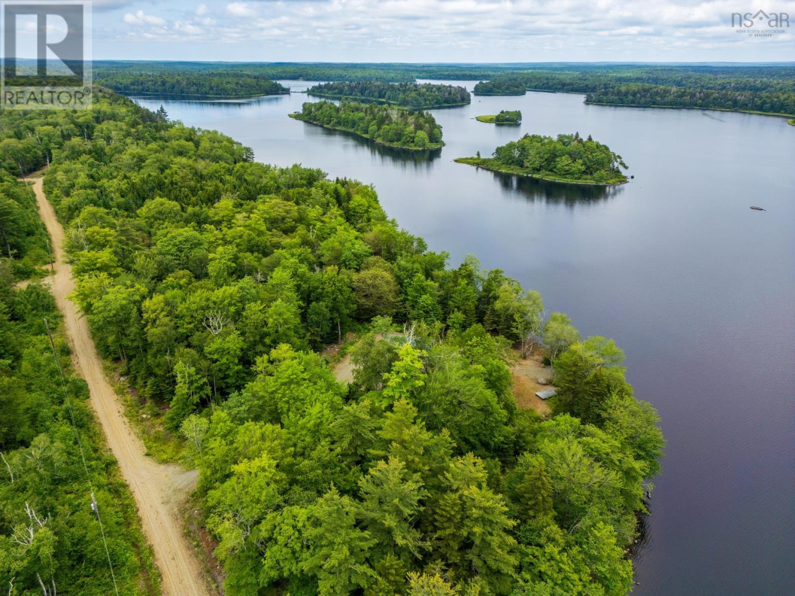 Property 35 of 36 of 205 Wentworth Drive