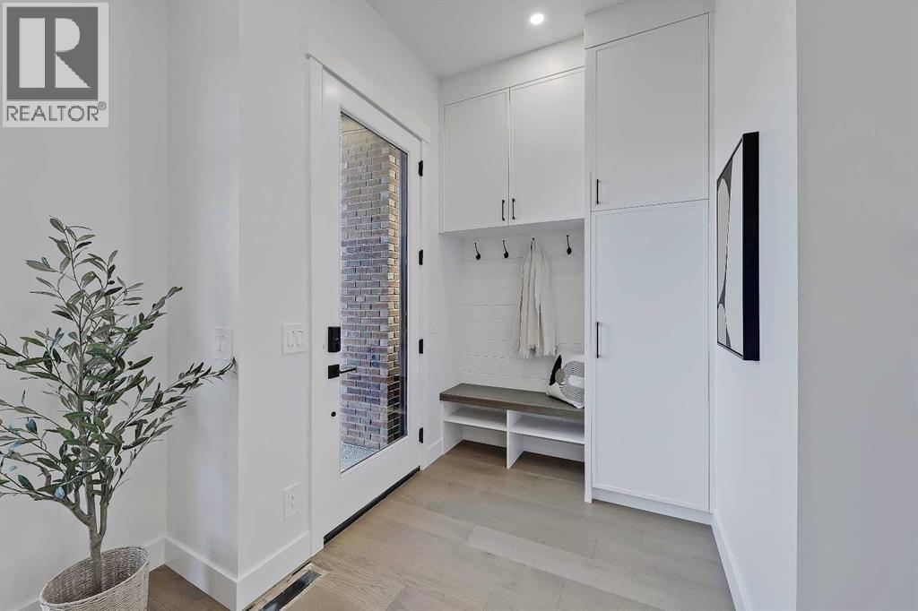 Single Family House for Sale in  Cochrane Road NW Banff Trail Calgary 