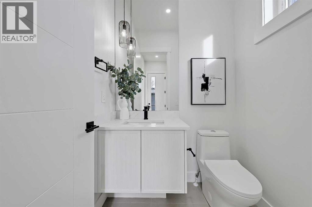 Single Family House for Sale in  Cochrane Road NW Banff Trail Calgary 