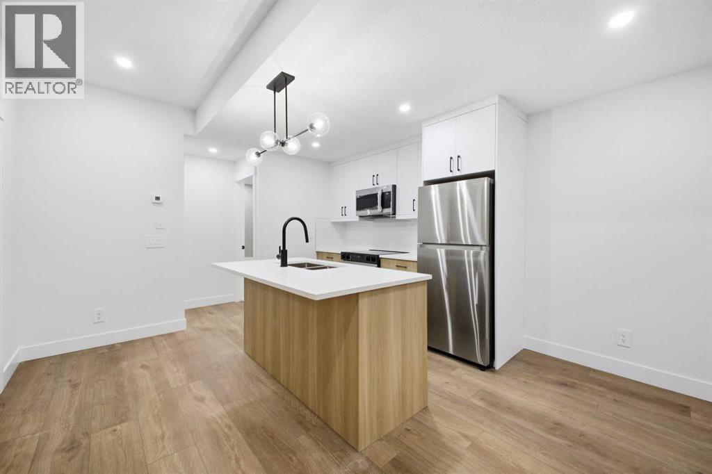 Single Family House for Sale in  Cochrane Road NW Banff Trail Calgary 