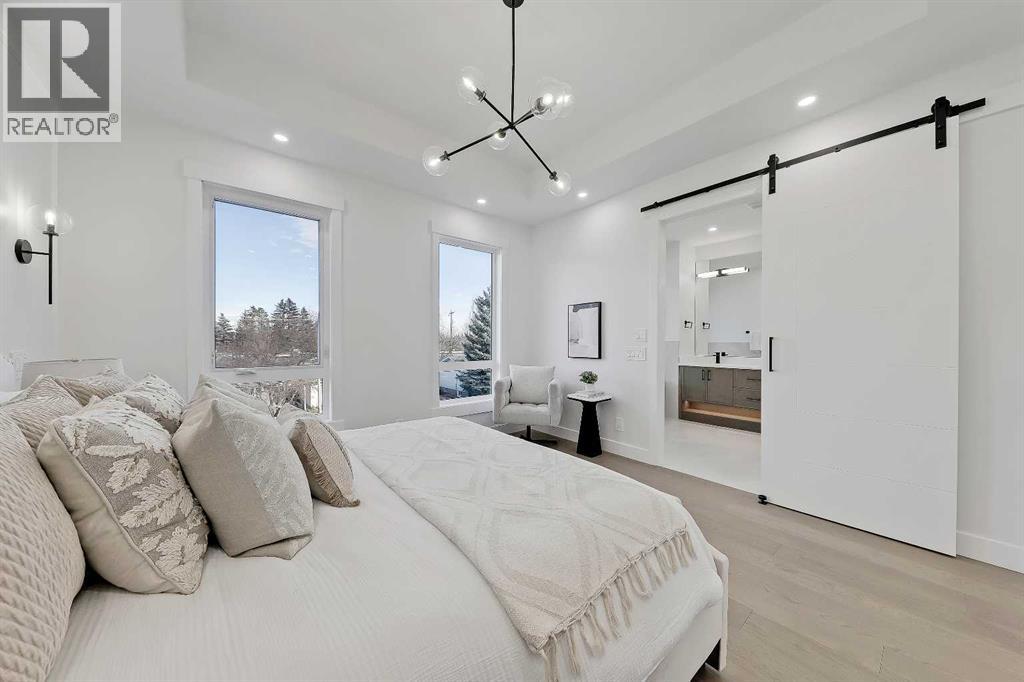 Single Family House for Sale in  Cochrane Road NW Banff Trail Calgary 