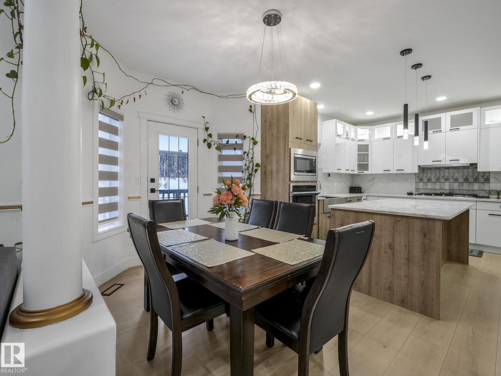 572 BUTTERWORTH WY NW, Edmonton