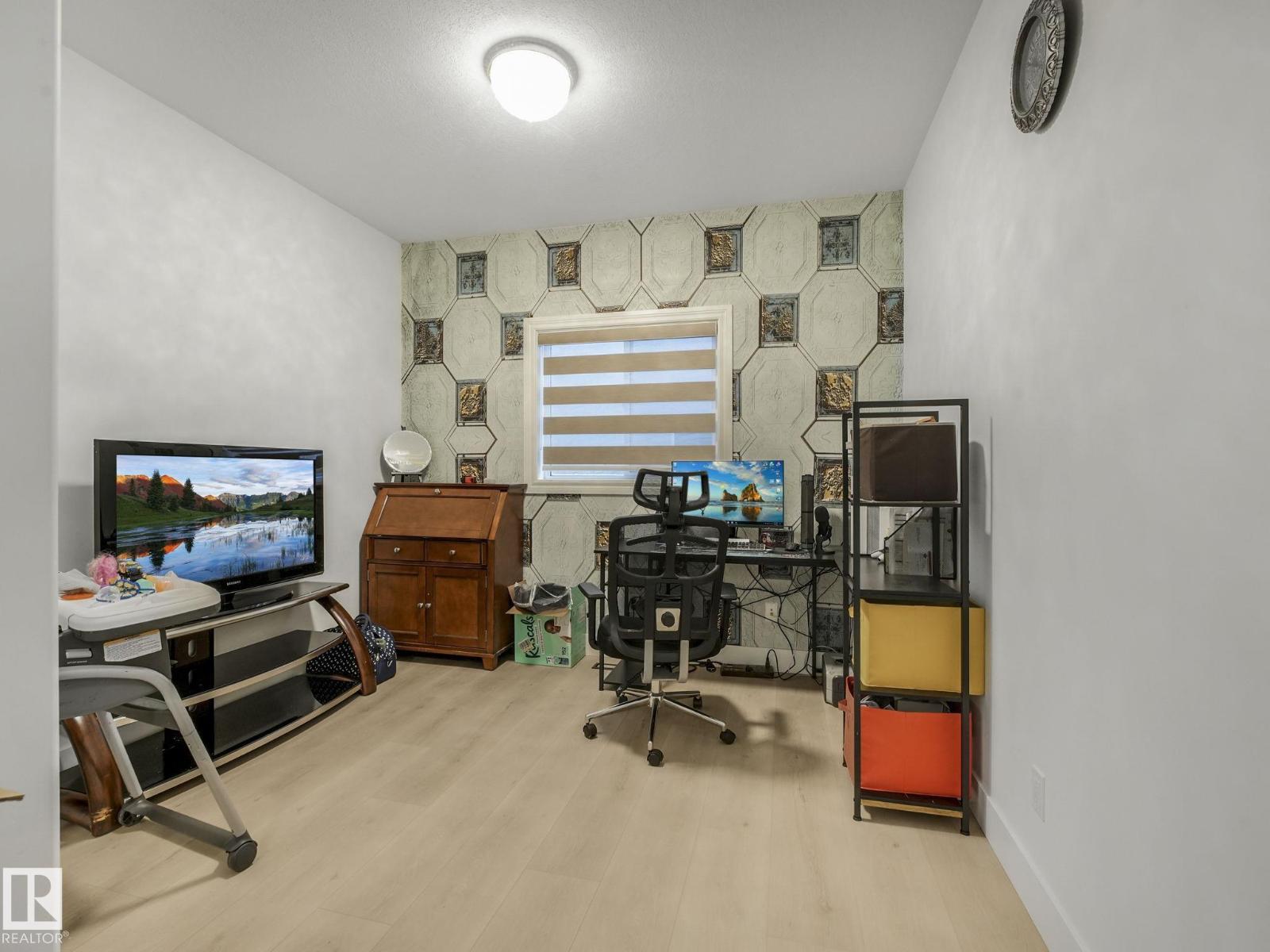 572 BUTTERWORTH WY NW, Edmonton