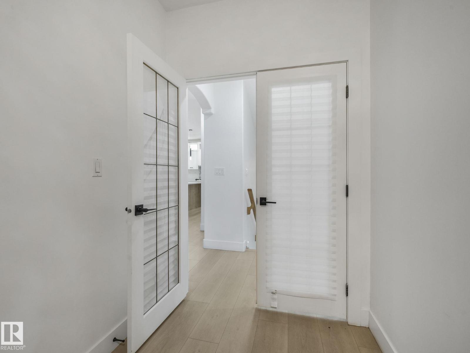 572 BUTTERWORTH WY NW, Edmonton