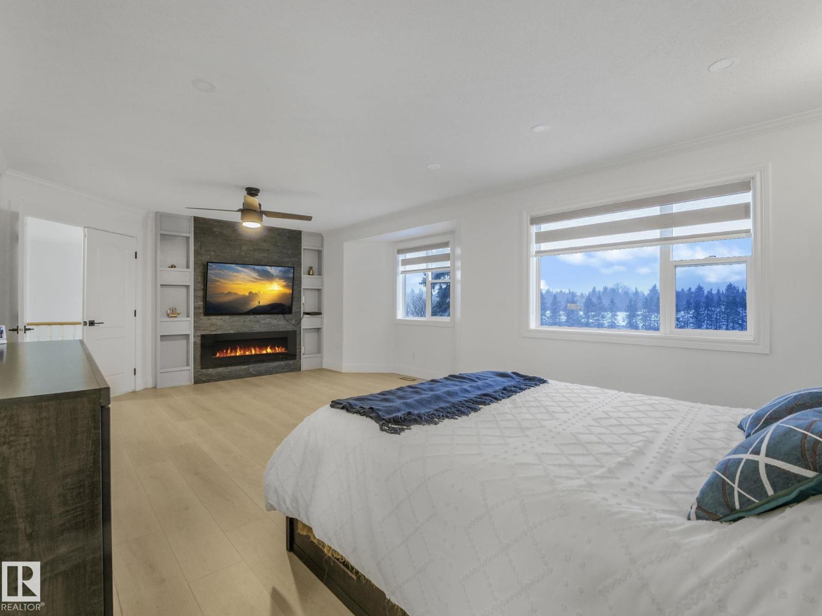 572 BUTTERWORTH WY NW, Edmonton