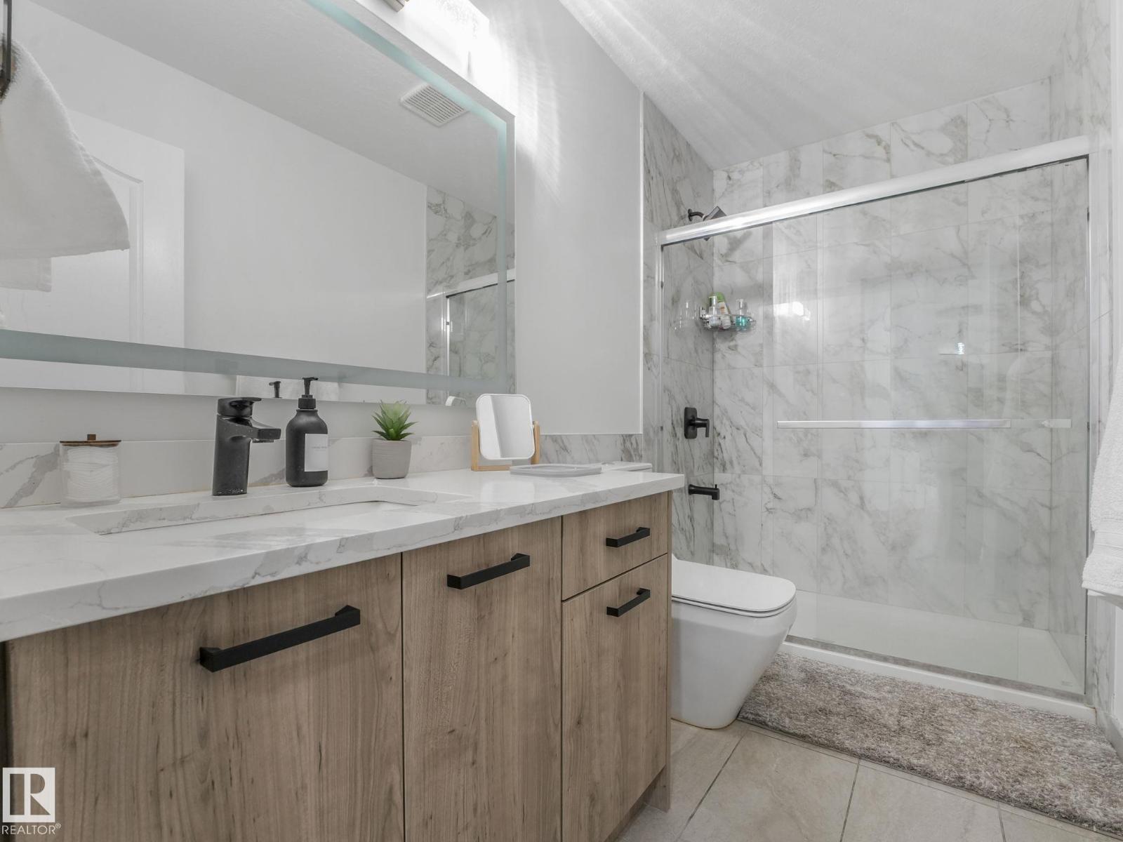 572 BUTTERWORTH WY NW, Edmonton